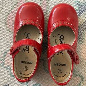 Footmates Red Toddler Girl Size 7.5